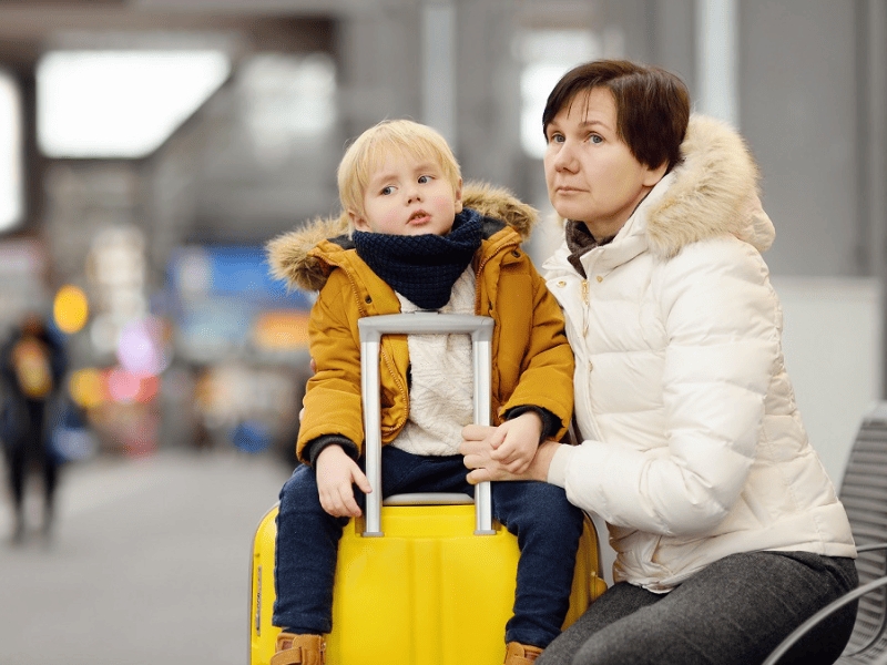 Які документи потрібно для виїзду за кордон з дитиною