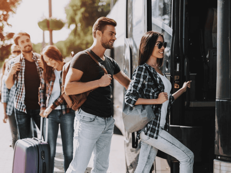 Зручний одяг в дорогу для тривалого переїзду.