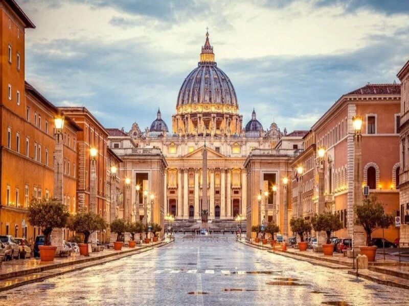 Величественный Колизей в Риме, самые интересные места в Италии от Tour Ukraine.