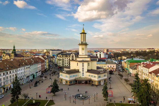 Ивано-Франковск — Варшава